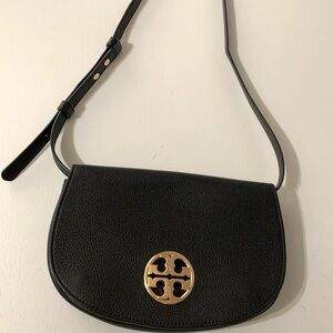 Authentic Tory Burch Jamie Leather Clutch/Crossbody in Black